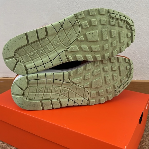 Nike Air Max 1 Ugly Duckling Honey Dew DZ0482-001 Mens 10.5 Used Replacement Box - Picture 4 of 7